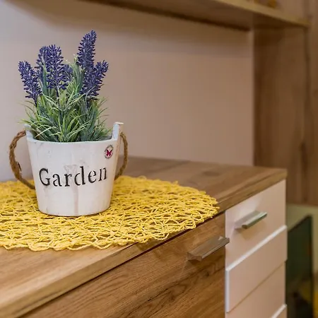 Zapadna Obala Apartmán *